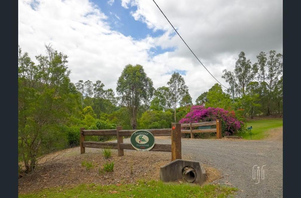 Amamoor Homestead And Country Cottages Buitenkant foto