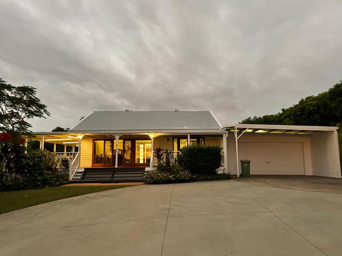 Amamoor Homestead And Country Cottages Buitenkant foto